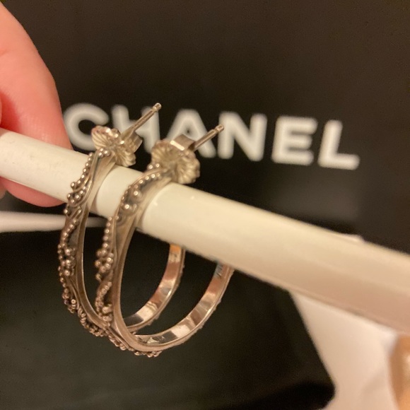 Lois Hill Oval Hoops 925 Sterling Silver Earrings - Picture 1 of 9